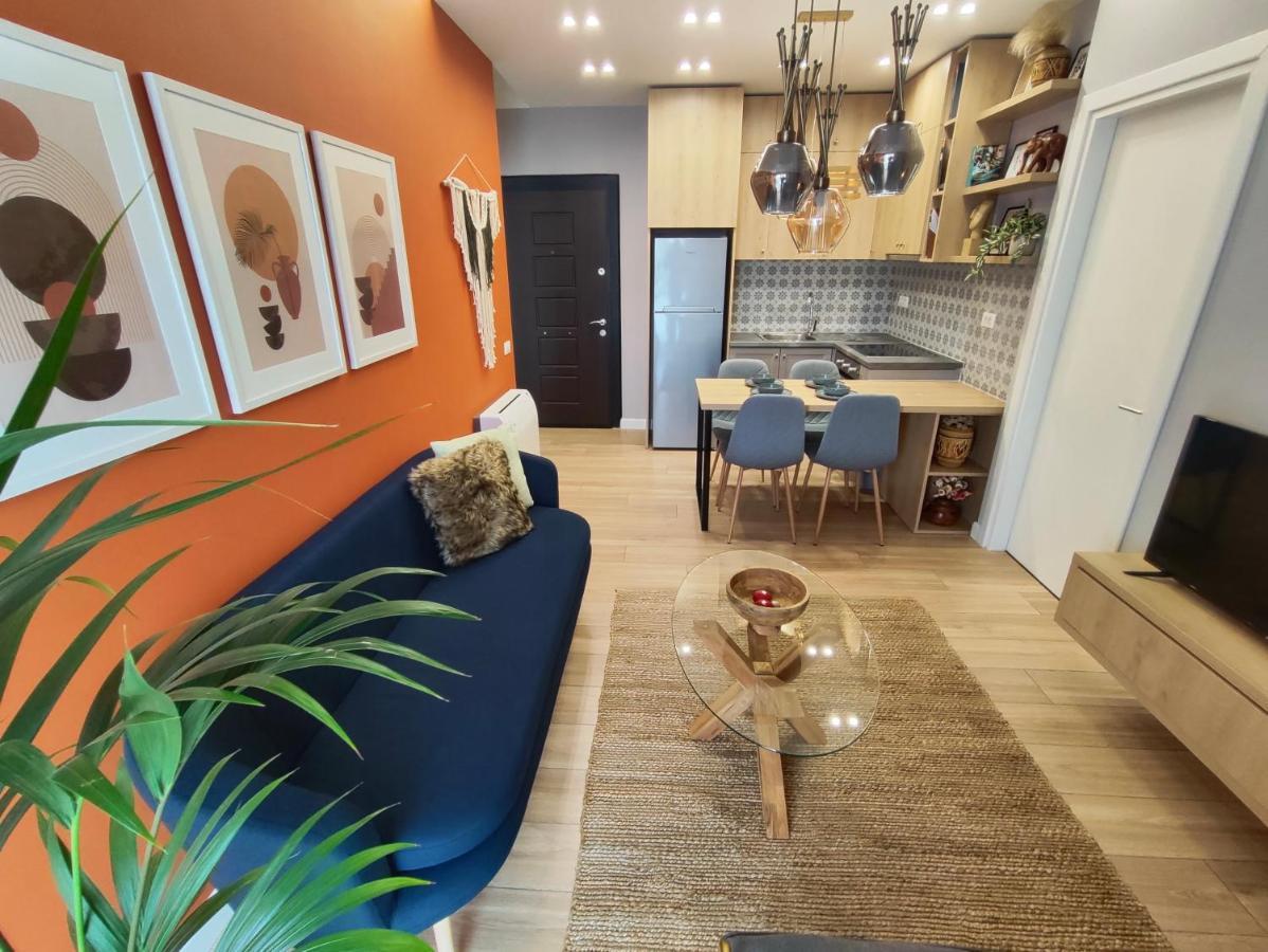 Apartment Modern Style 2br-apt - 10min To Skanderbeg Square *