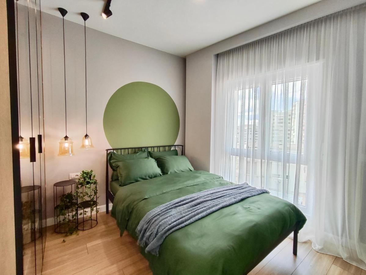 Modern Style 2br-apt - 10min To Skanderbeg Square * Tirana